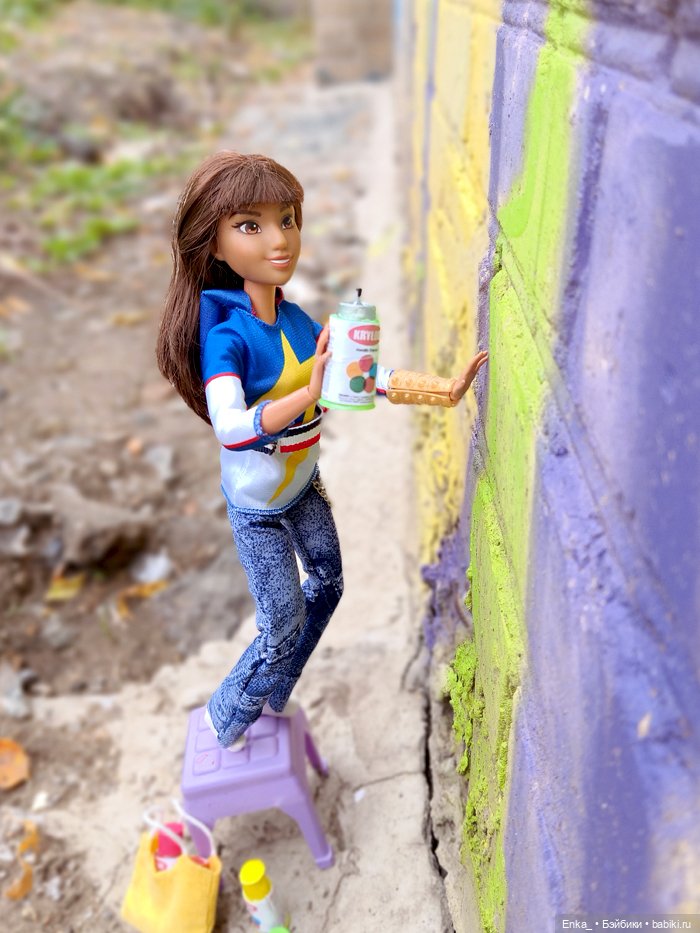 Как создавала баллончики с краской для Шенк