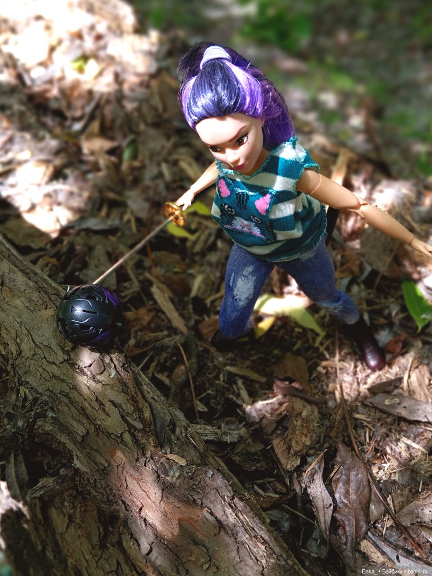 Дейзи Джонсон: тренировка с катаной (фото 5)