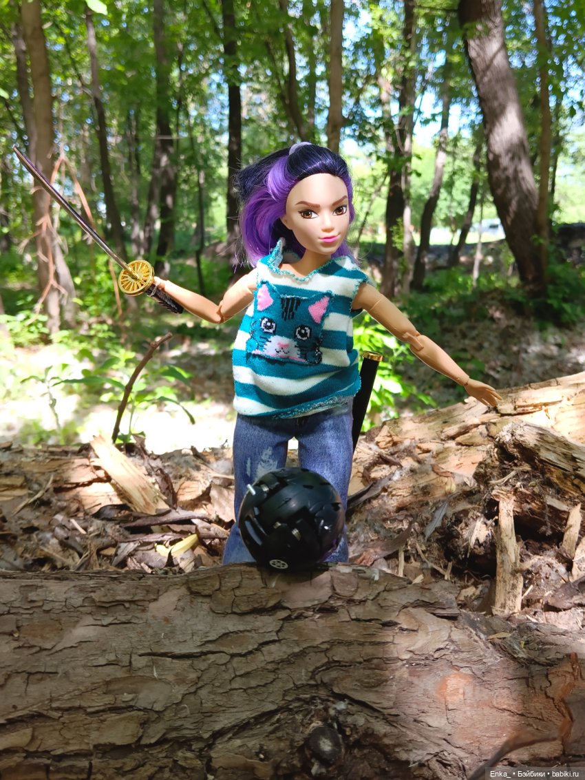 Дейзи Джонсон: тренировка с катаной (фото 2)