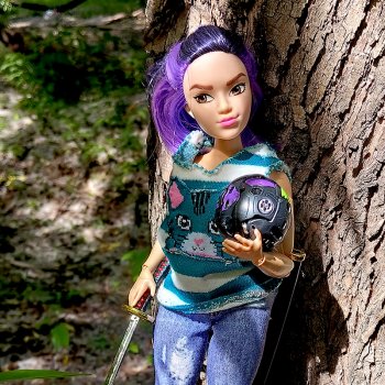 Дейзи Джонсон: тренировка с катаной