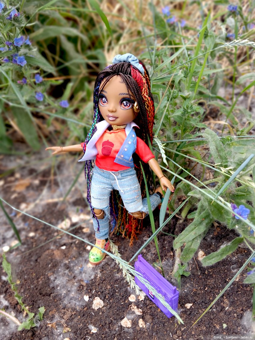 Зажгем с магнитофончиком — Куклы Rainbow High (Рейнбоу Хай (фото 8)