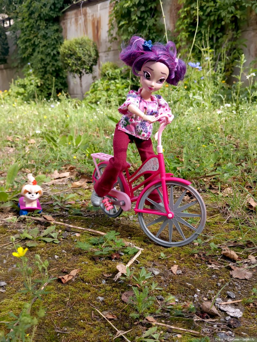 "Я буду долго гнать велосипед"