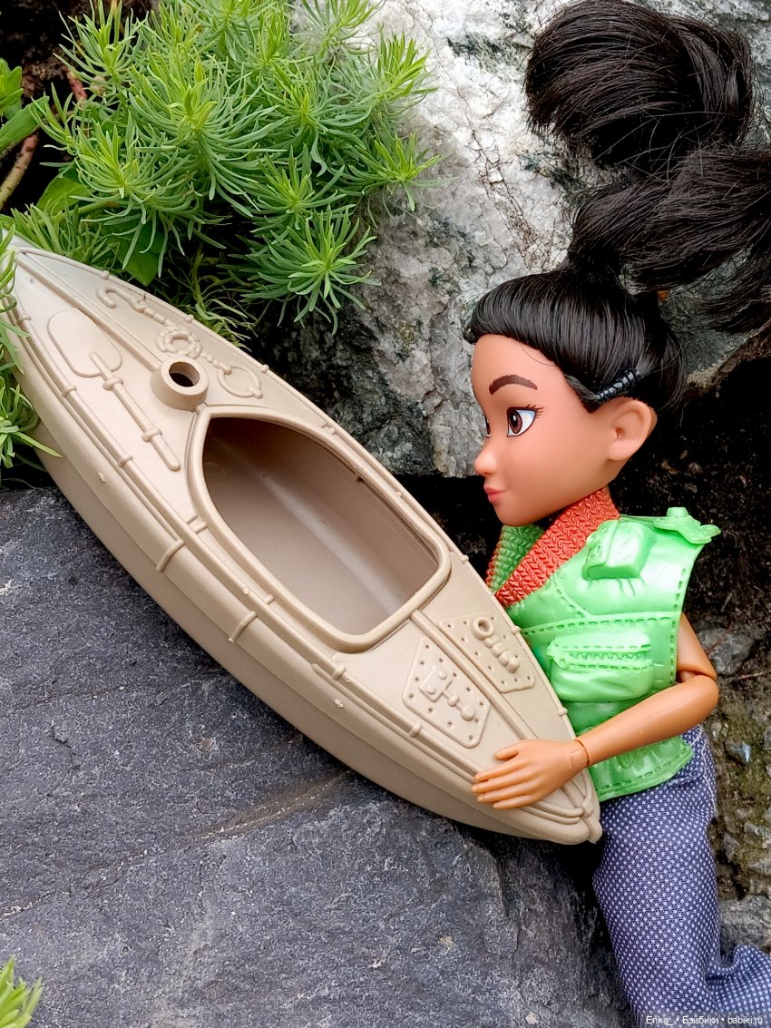 Любишь кататься — люби и свой каяк таскать (фото 3)