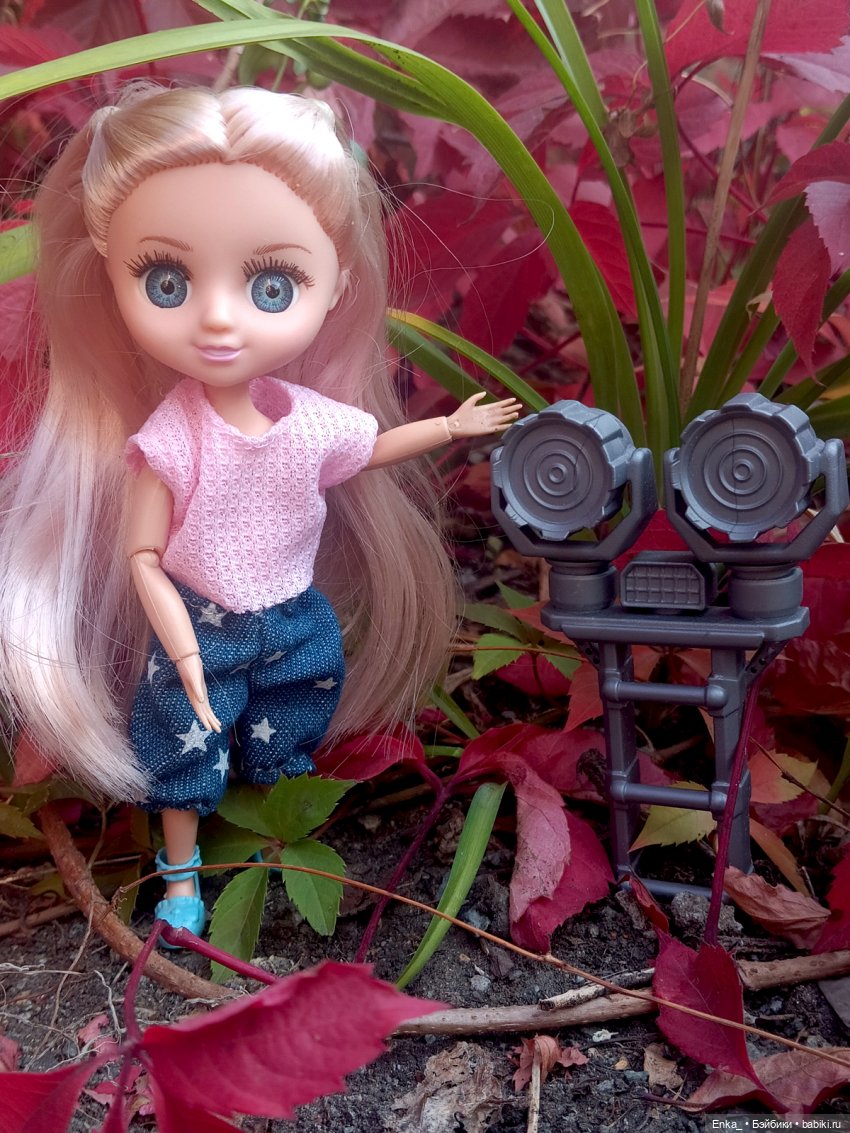 Как Уэнсди и Энид арсенал пристреливали