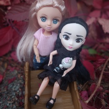 Что такое дружба: Уэнсдей Аддамс ✌Энид Синклер