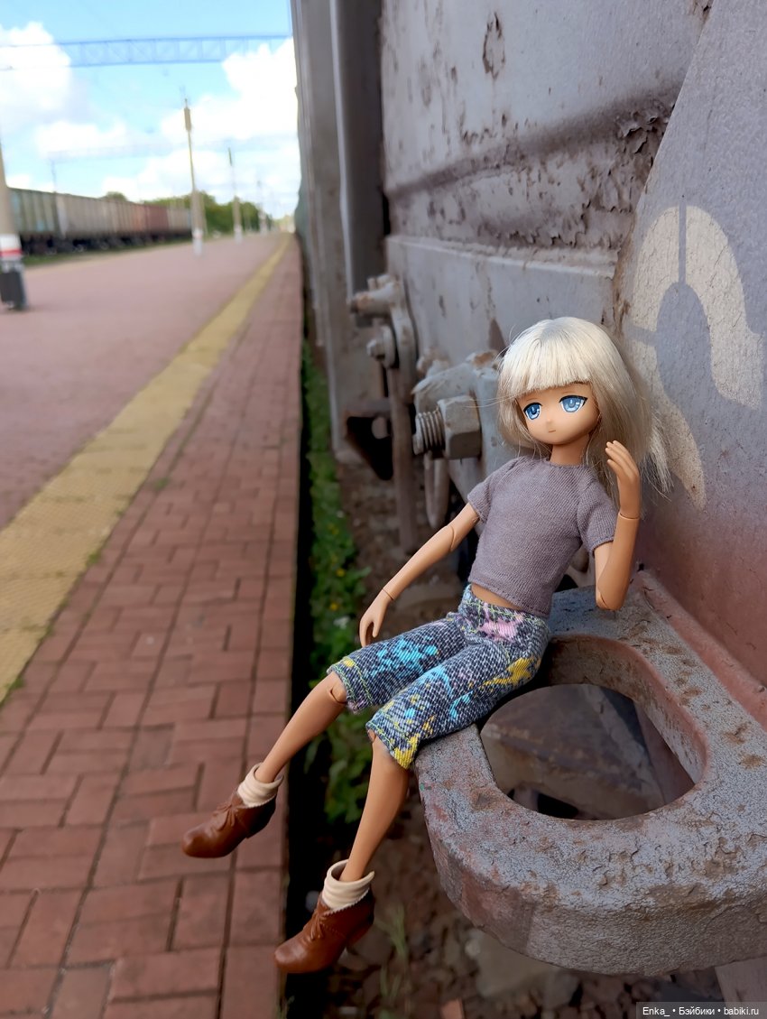 Квентин у поезда — Куклы Azone (Азон) и тела Pure Neemo: фото (фото 9)