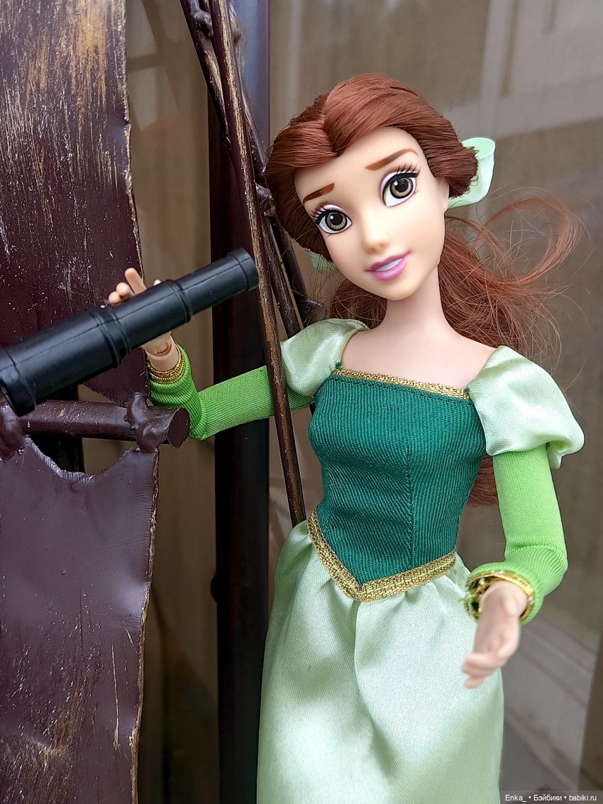 Белль в плавании — Куклы Disney Animators и Принцессы Диснея: Disney Store (фото 4)