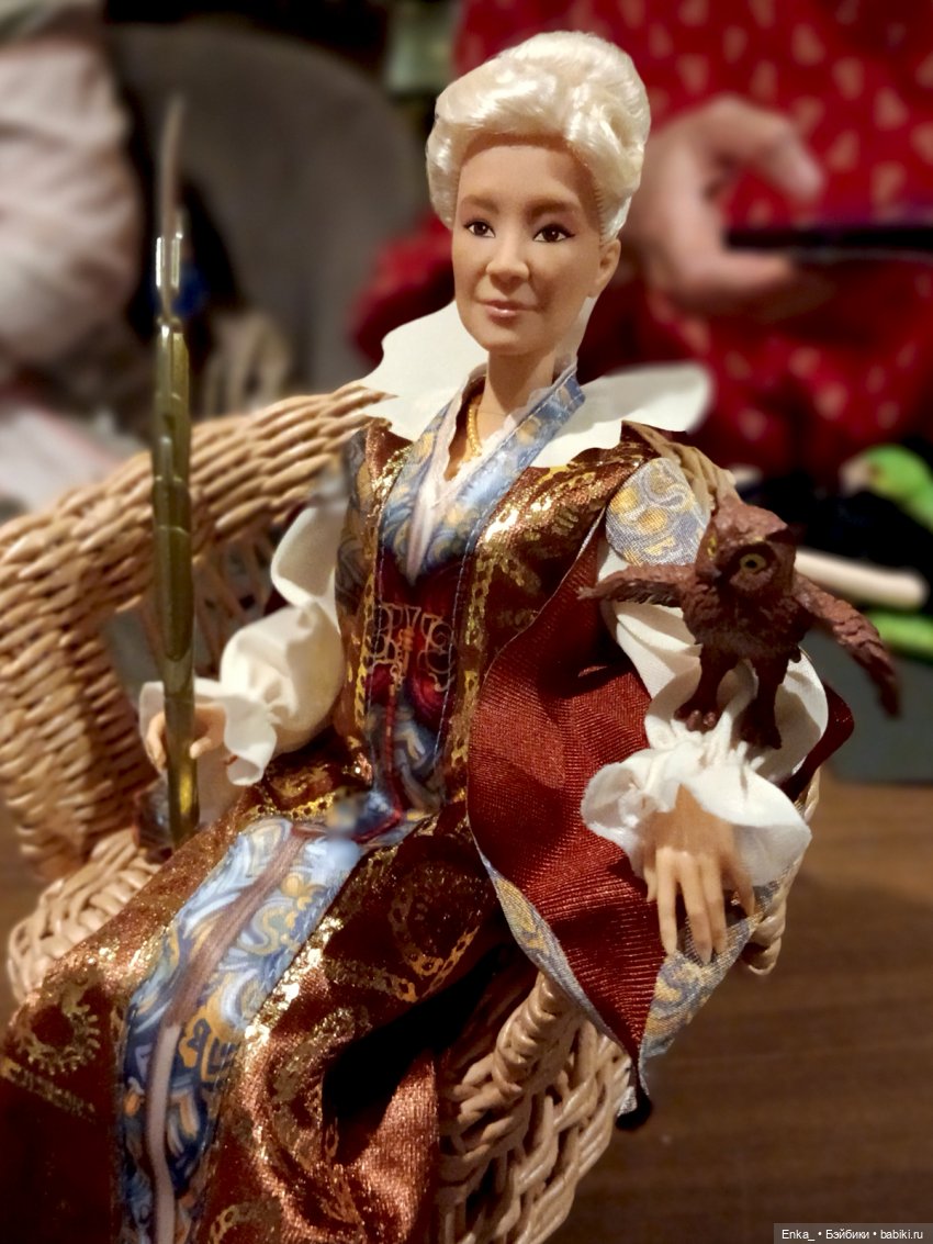 Madame Morrible - колдунья с восточным колоритом (фото 8)