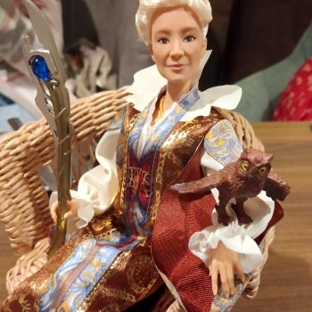 Madame Morrible - колдунья с восточным колоритом