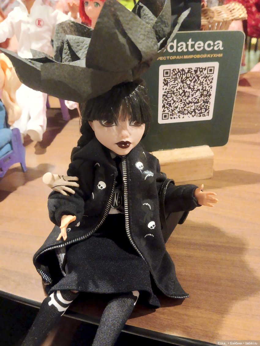 Новая шляпка Уэнсдей — Куклы Monster High и Ever After High: G1 (фото 6)