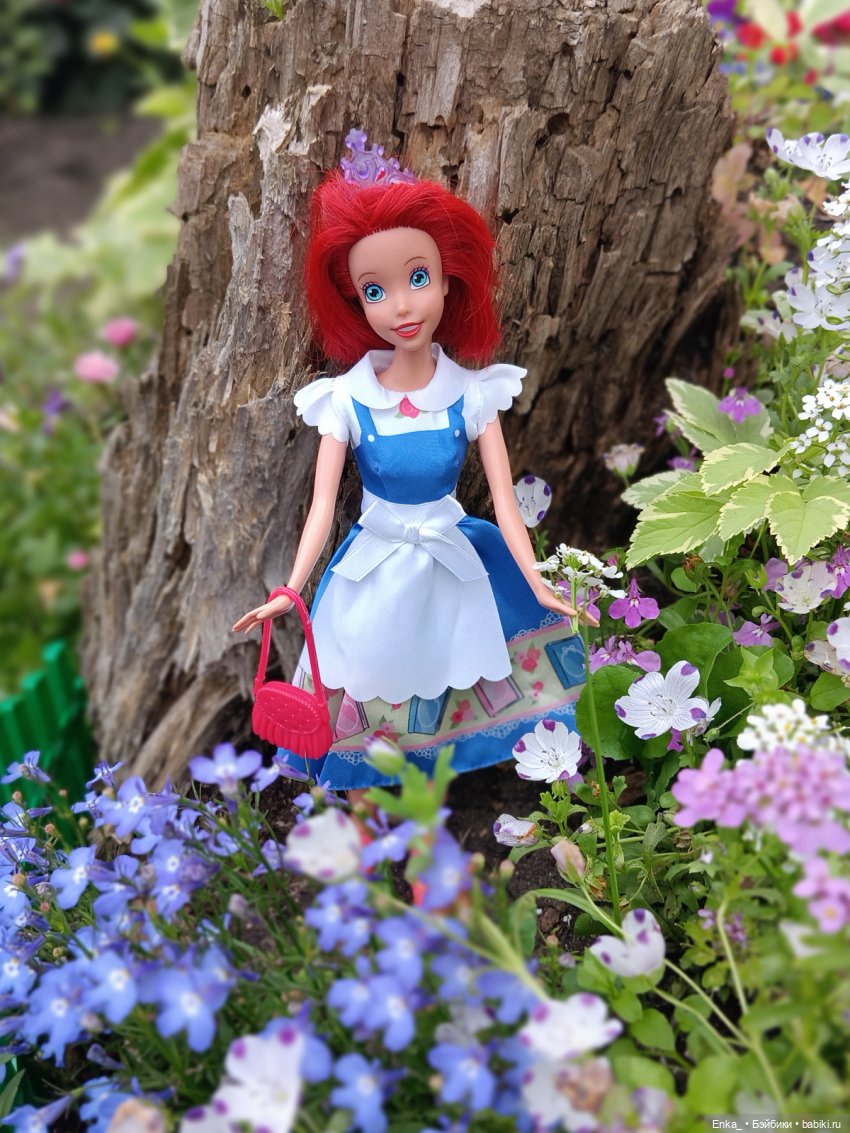 Ариэль в саду — Куклы Disney Animators и Принцессы Диснея: Disney Store (фото 3)
