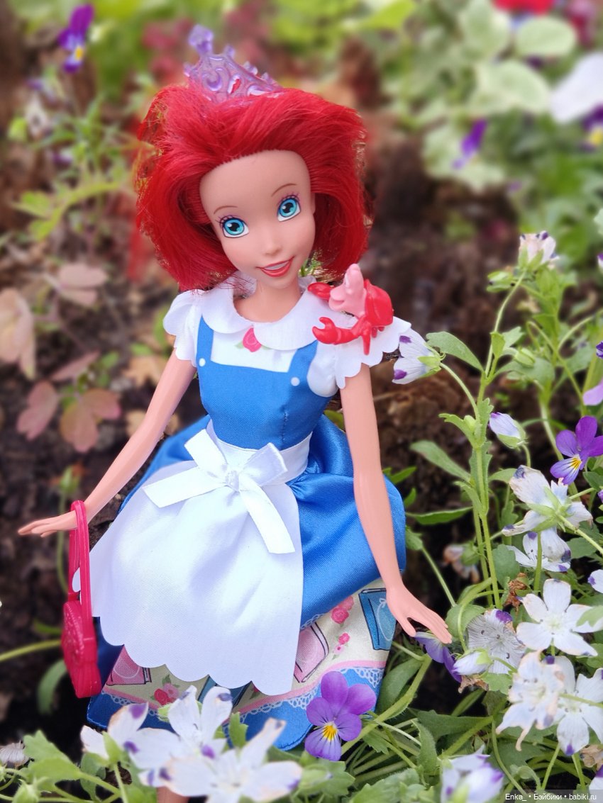 Ариэль в саду — Куклы Disney Animators и Принцессы Диснея: Disney Store