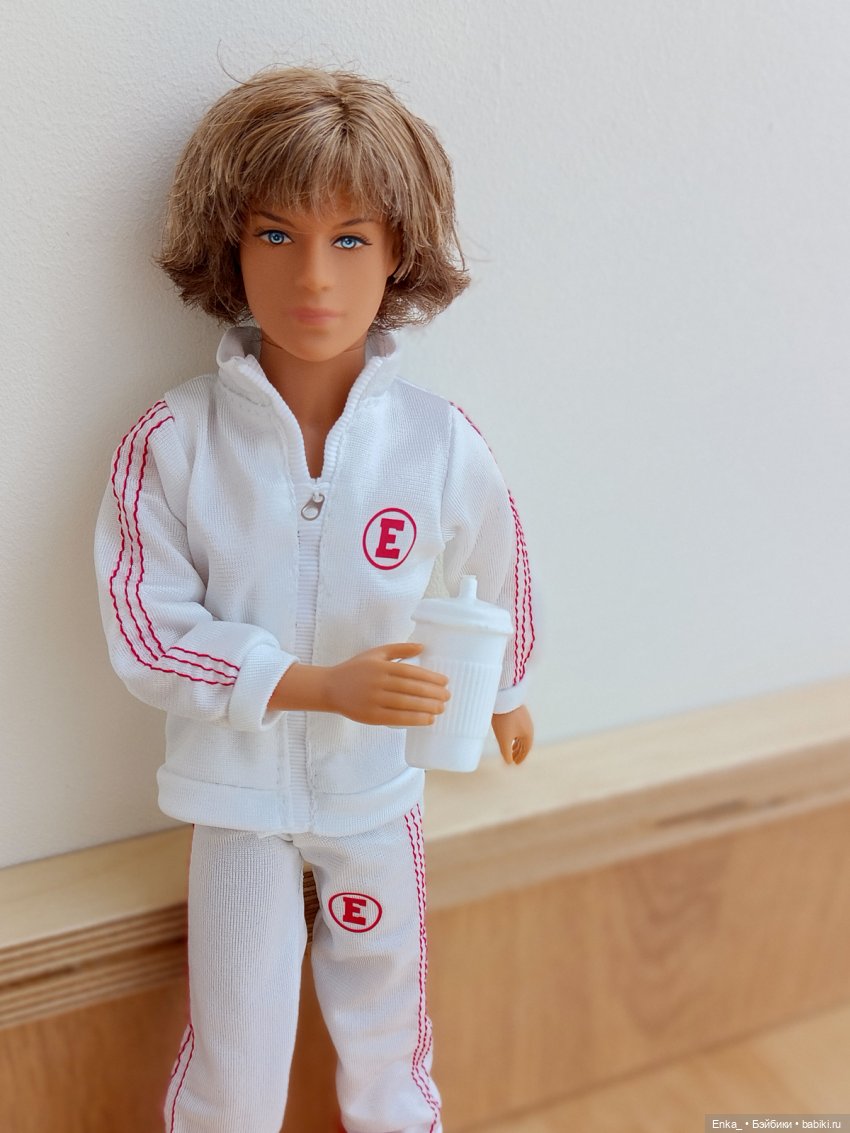 Красавчик Люк - новенький в коллекции (фото 8)