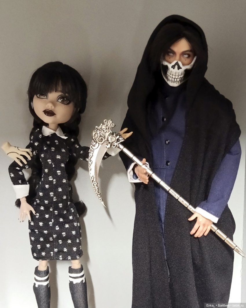 Уэнсдей знакомится с Лестером | Бэйбики Уэнсдей знакомится с Лестером