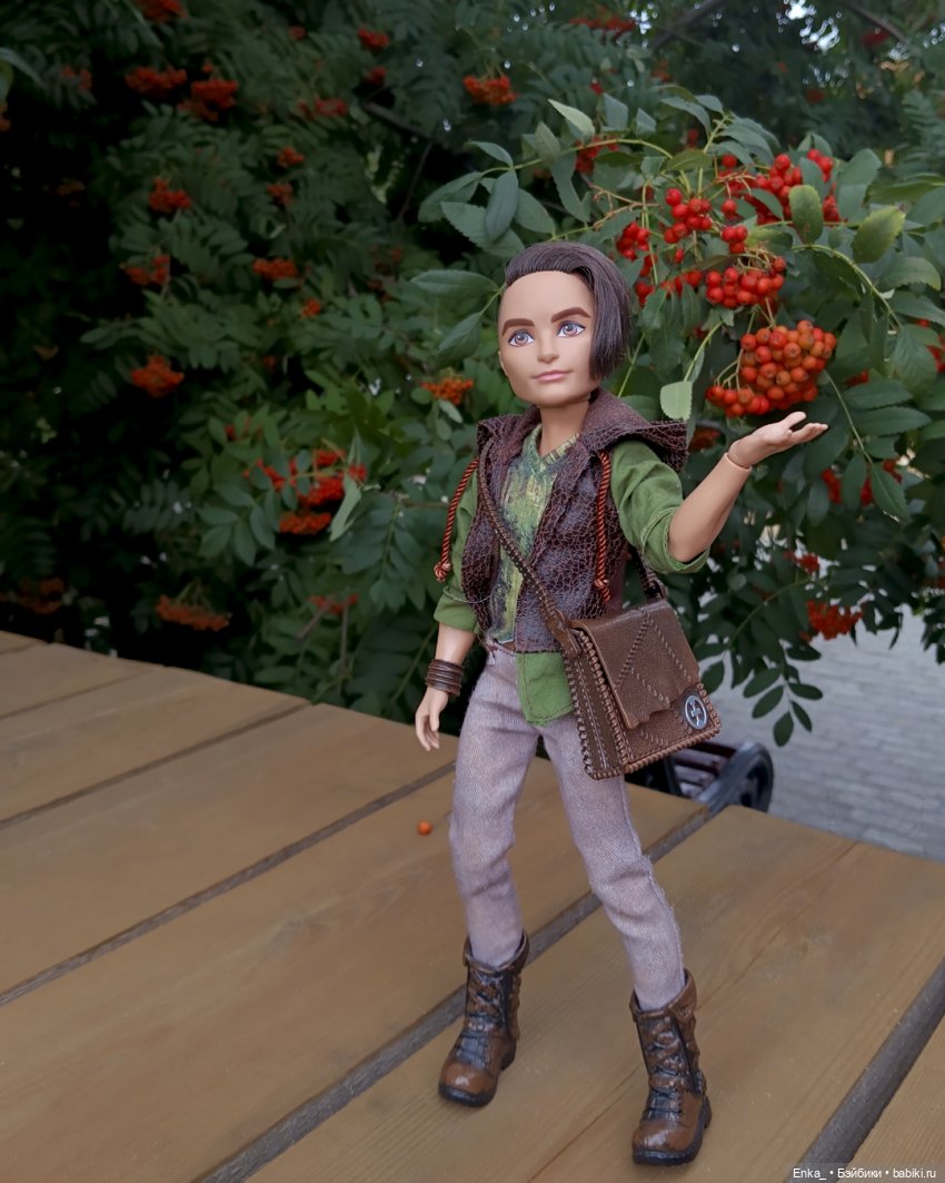 Хантер и гроздья сочной рябины (фото 10)