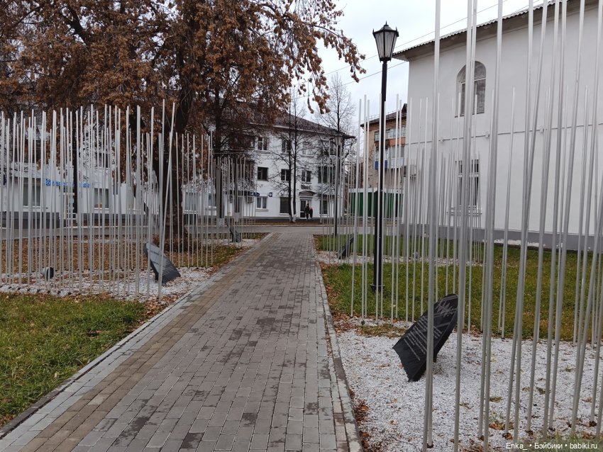 Аврора у арт-объекта Александру Попову (фото 6)