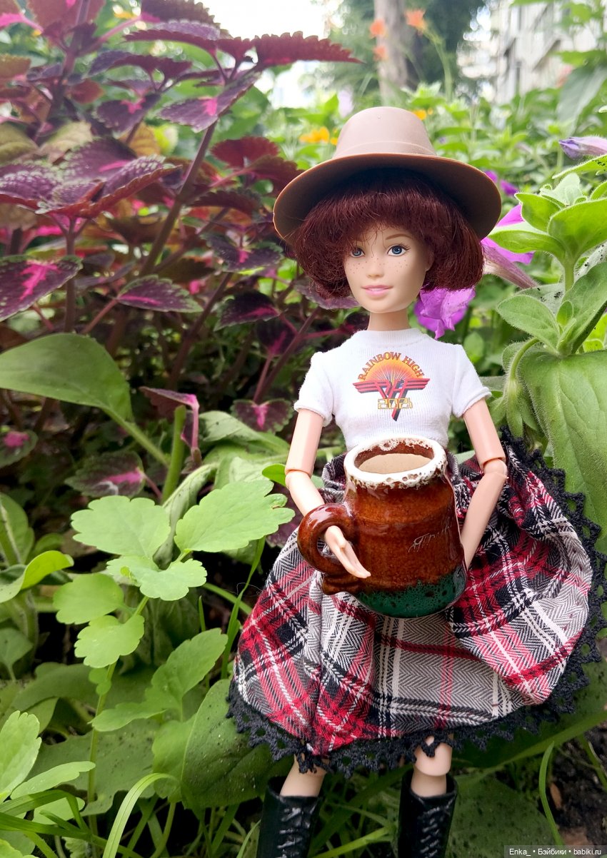 Летние прогулки с Велмой — Куклы Barbie (Барби): Looks (фото 2)