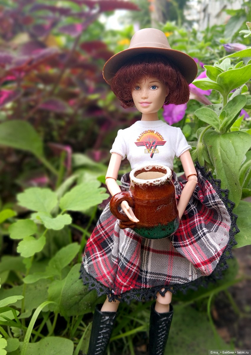 Летние прогулки с Велмой — Куклы Barbie (Барби): Looks (фото 3)