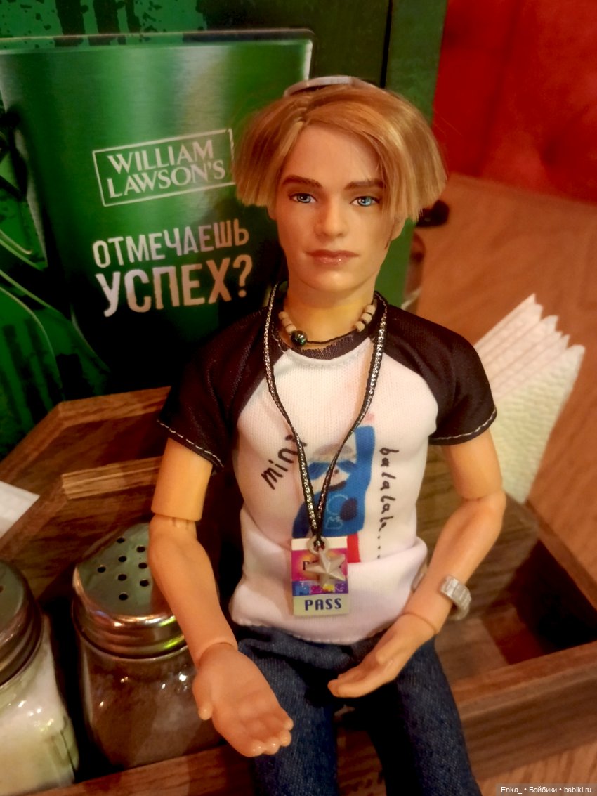 Новенький: Blaine из Dance Party