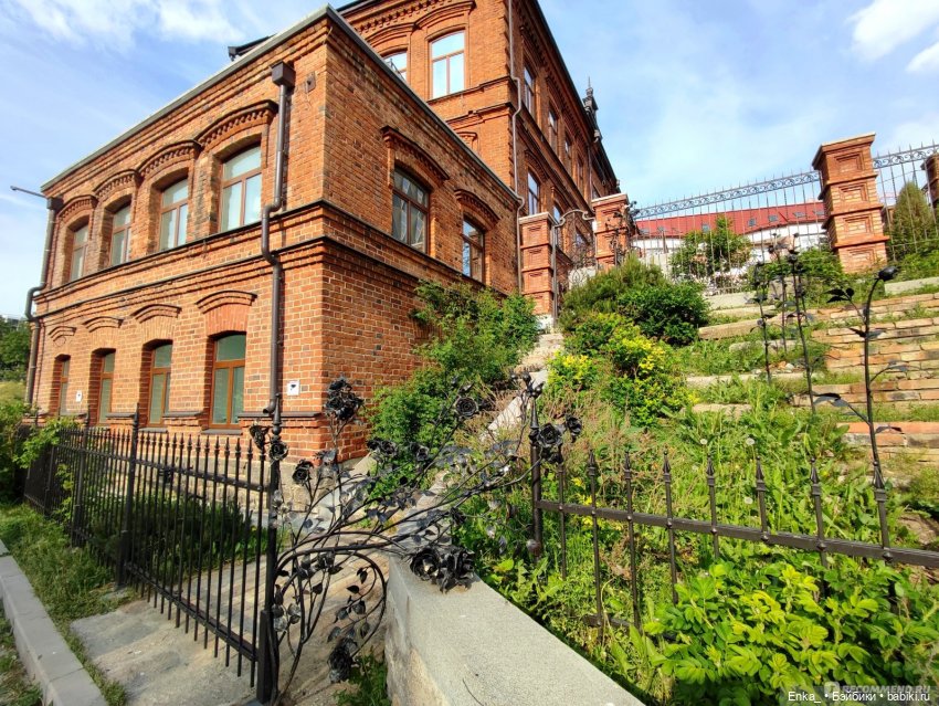 Аннет у Косого дома в Екатеринбурге | Бэйбики Аннет у Косого дома в Екатеринбурге (фото 10)