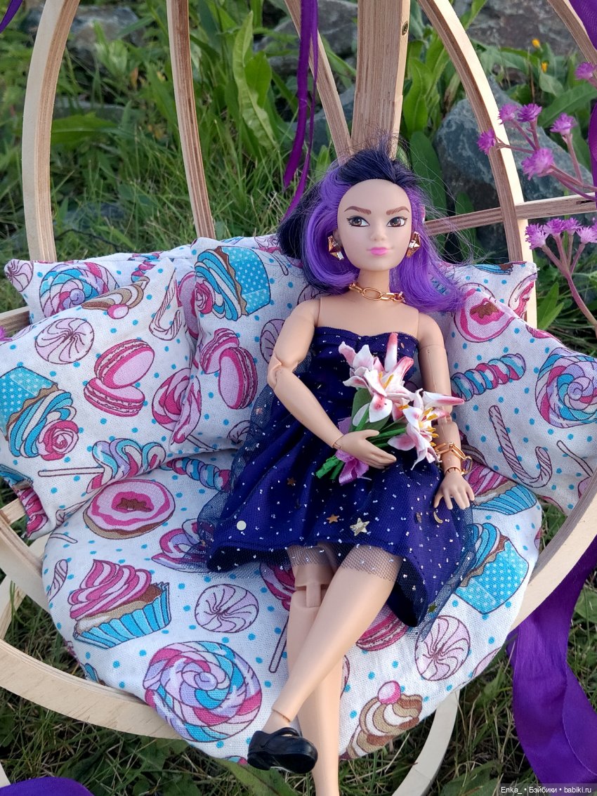 Дейзи Джонсон: загородный отдых на качелях | Бэйбики Дейзи Джонсон: загородный отдых на качелях (фото 10)