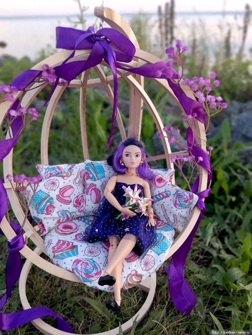 Дейзи Джонсон: загородный отдых на качелях | Бэйбики Дейзи Джонсон: загородный отдых на качелях (фото 8)