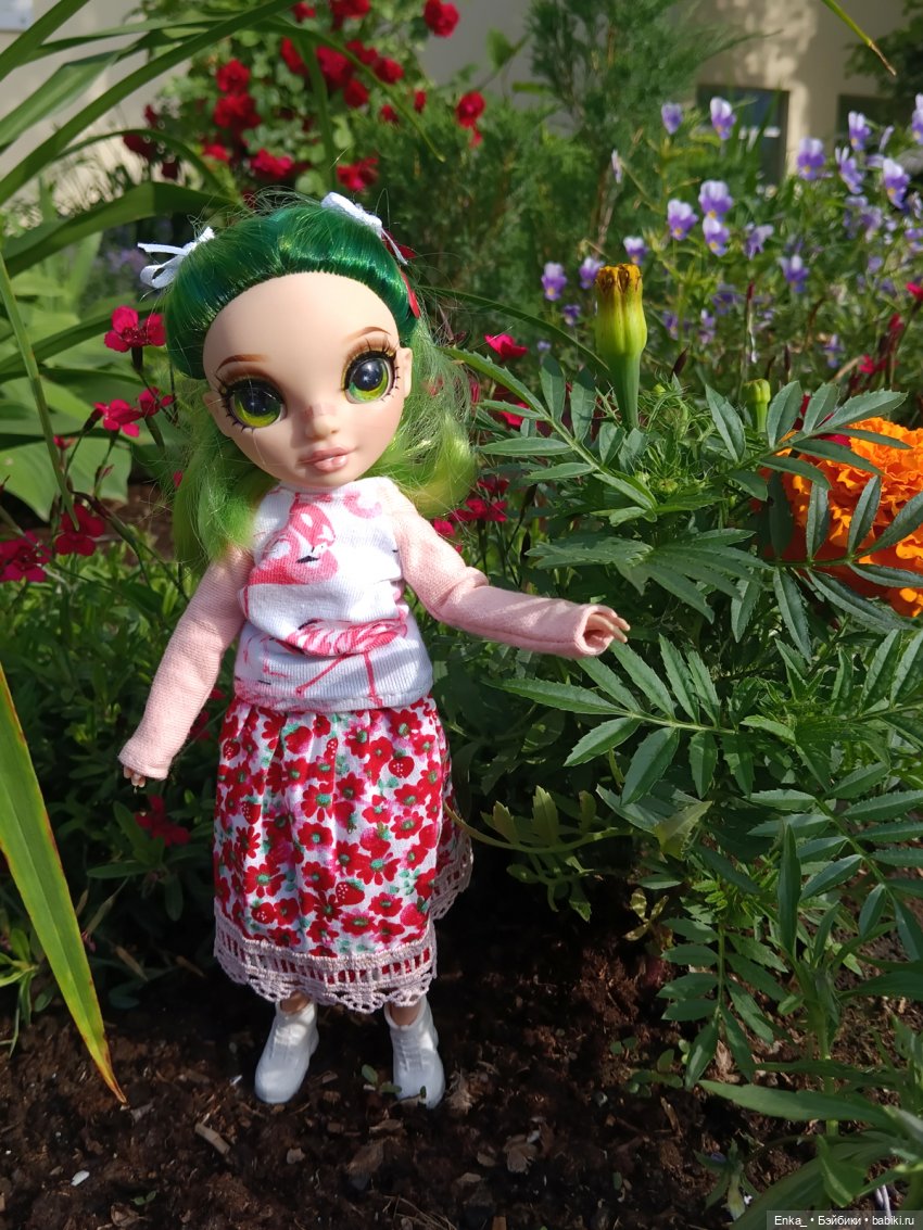 Джейд в гостях у аистов — Куклы Rainbow High (Рейнбоу Хай