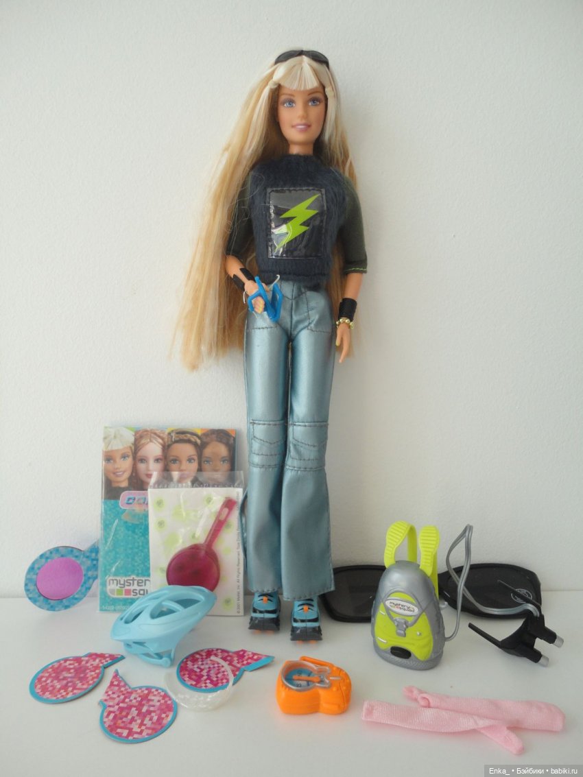 Mystery Squad («Таинственный отряд») Barbie в действии (фото 5)