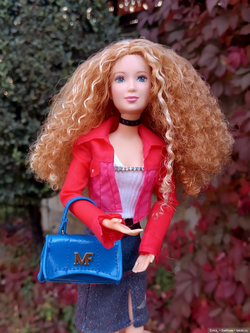 Mystery Squad («Таинственный отряд») Barbie в действии