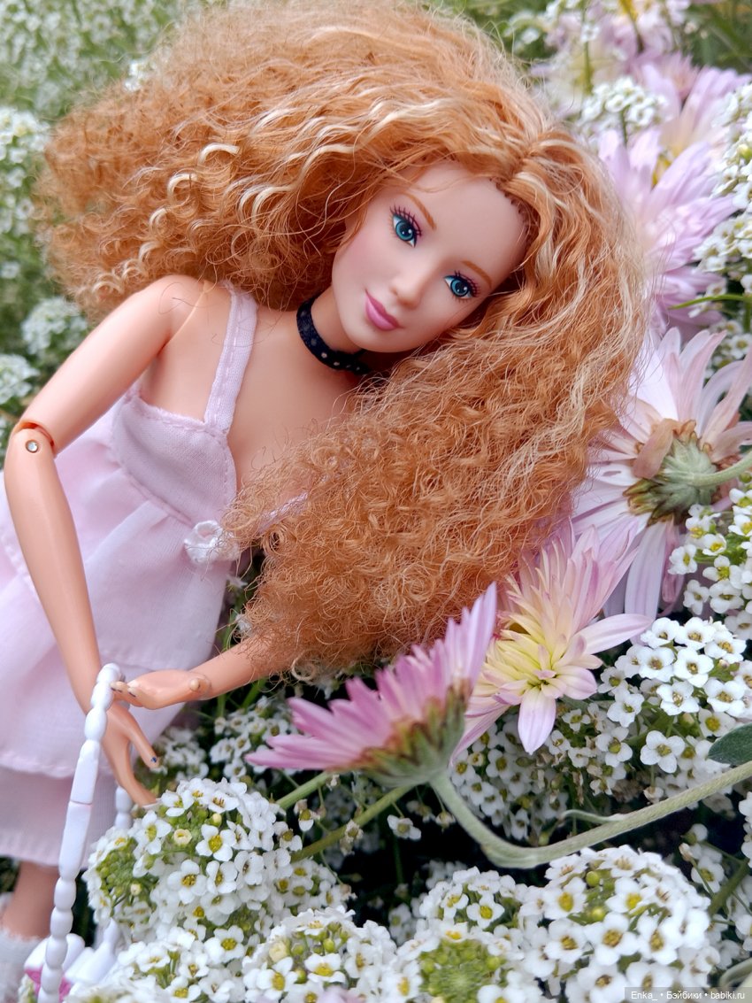 Вероника Kenzie: неожиданное сходство с кем (фото 6)