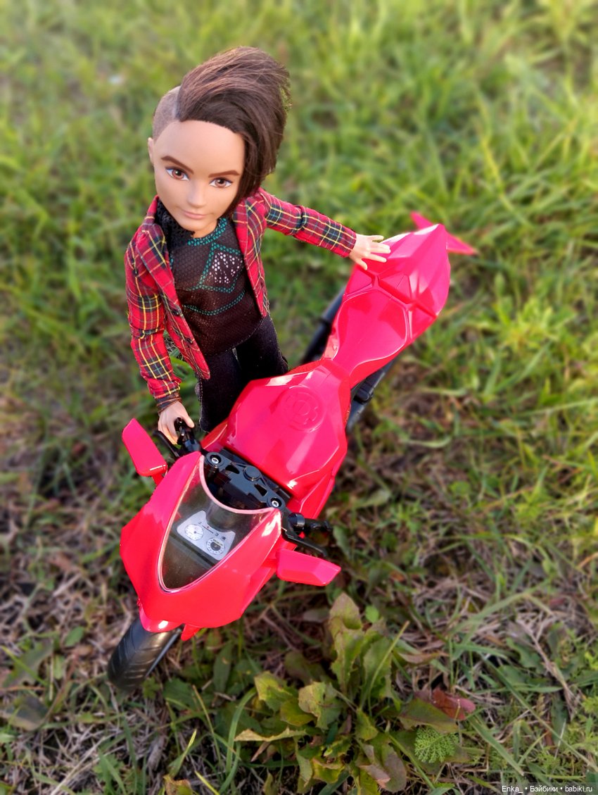 Каждому парню по мотику — Куклы Monster High и Ever After High: G1