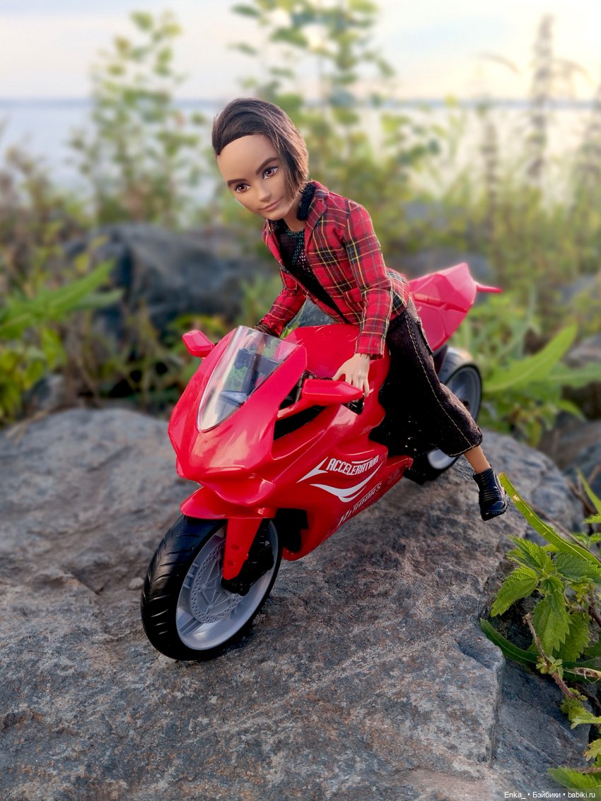 Каждому парню по мотику — Куклы Monster High и Ever After High: G1