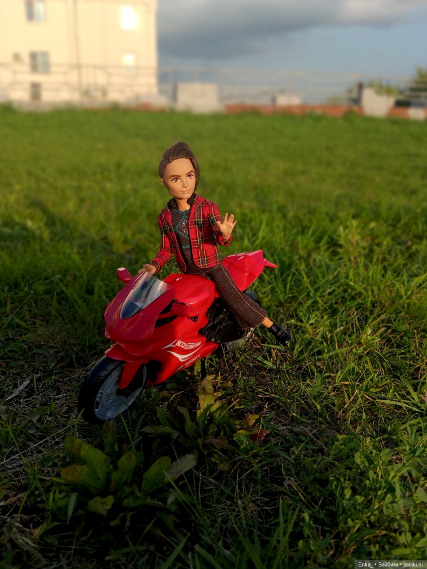 Каждому парню по мотику — Куклы Monster High и Ever After High: G1 (фото 5)