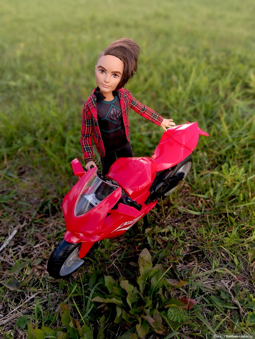 Каждому парню по мотику — Куклы Monster High и Ever After High: G1