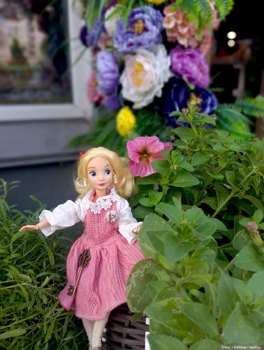 Что увидела Алиса в Зазеркалье (фото 5)