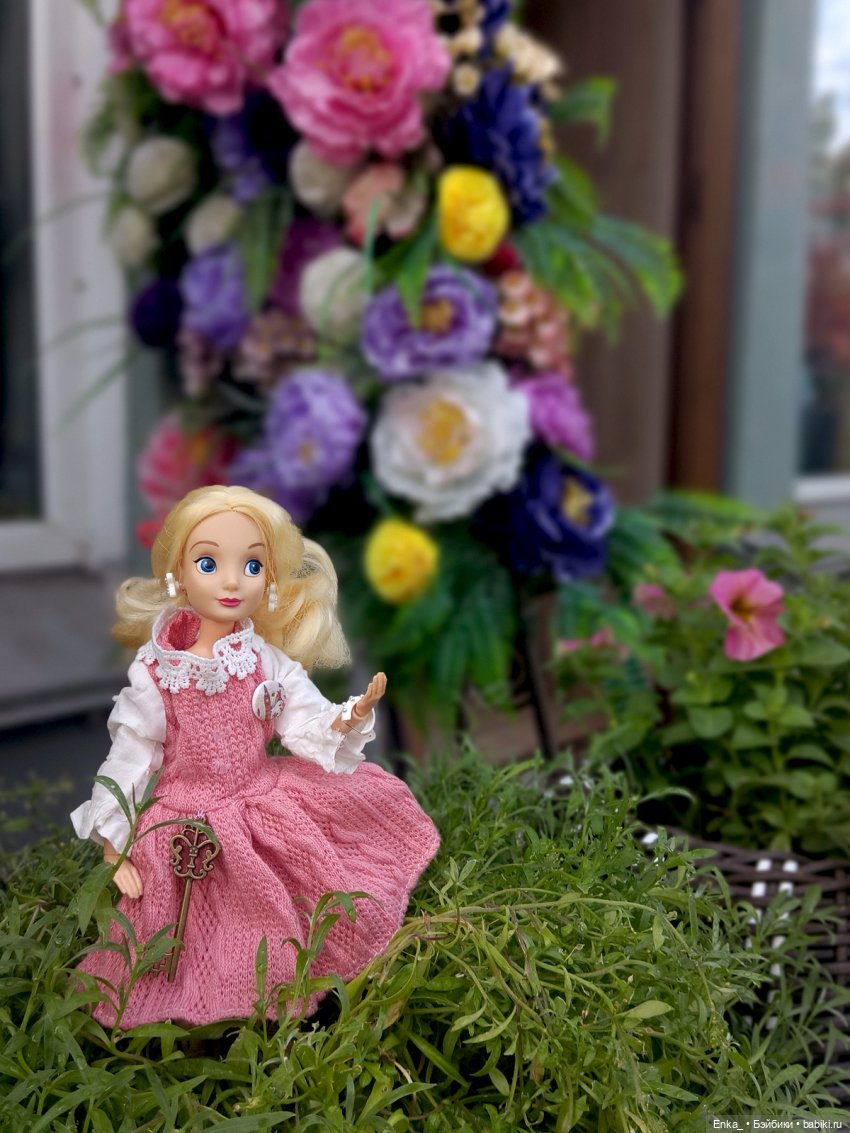 Что увидела Алиса в Зазеркалье (фото 2)