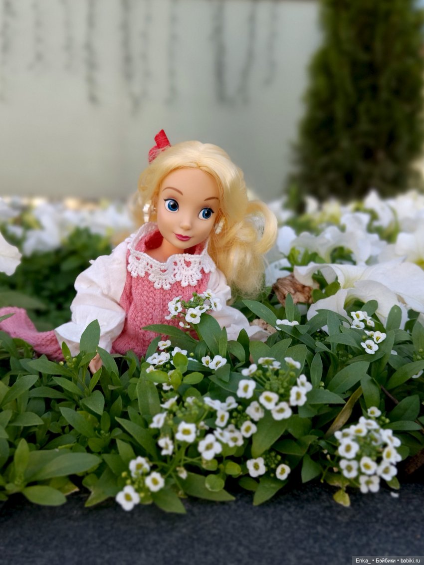 Алиса в каскадных садах Зазеркалья