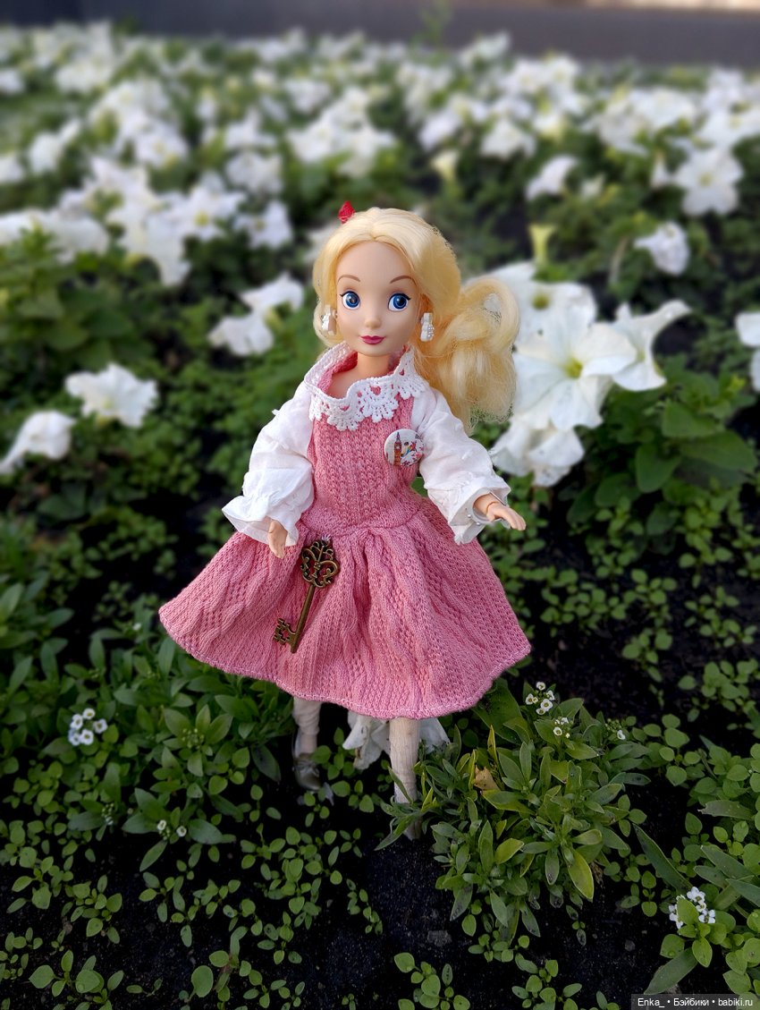 Алиса в каскадных садах Зазеркалья