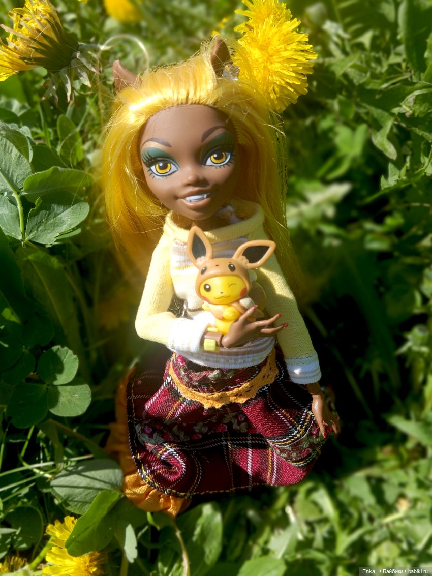 Клодия в одуванчиках — Куклы Monster High (Монстер Хай)