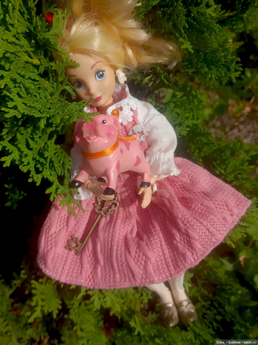 Алиса на Алом поле — Куклы Disney Animators и Принцессы Диснея: Disney Store