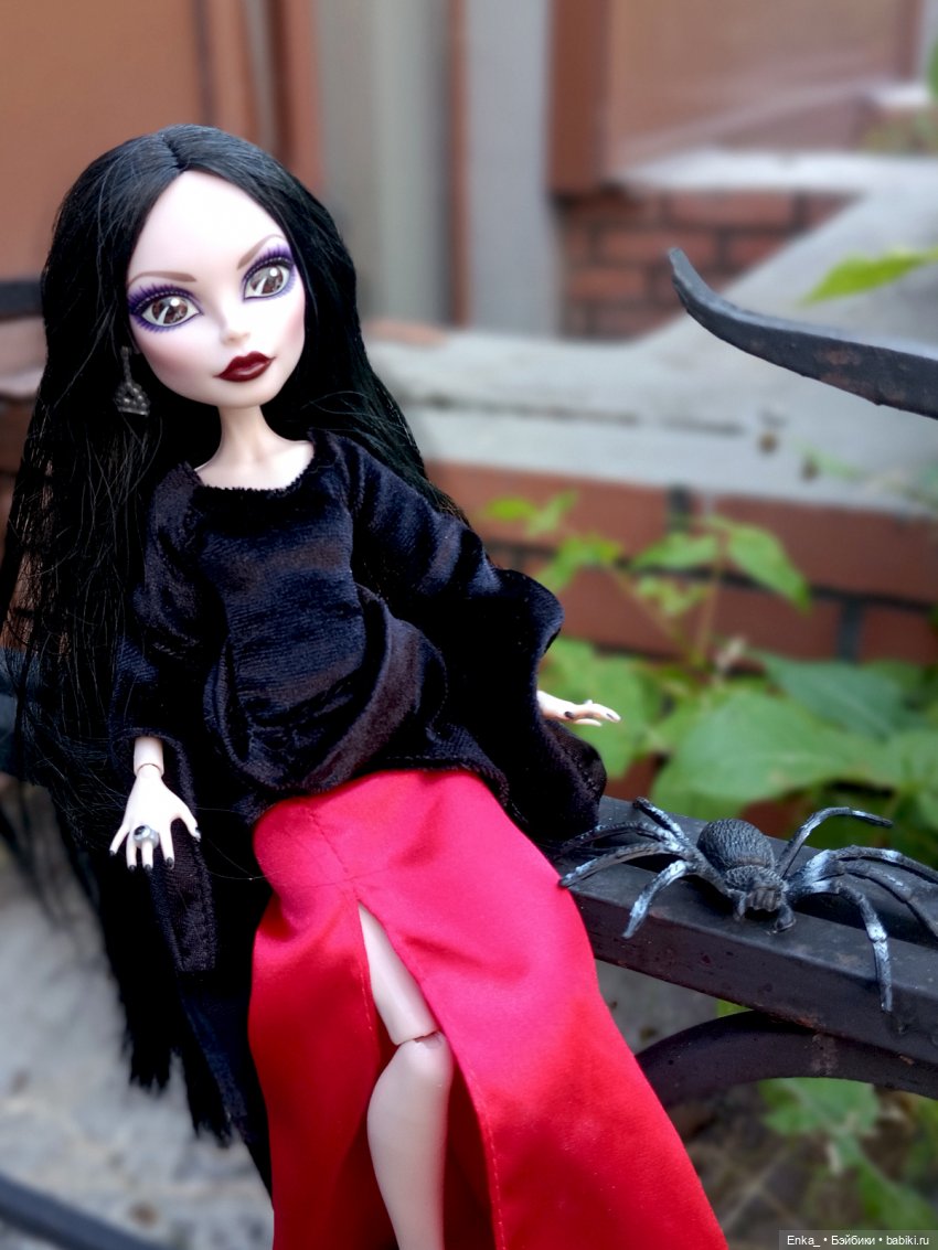 Мортиша и нить судьбы — Куклы Monster High (Монстер Хай) (фото 3)