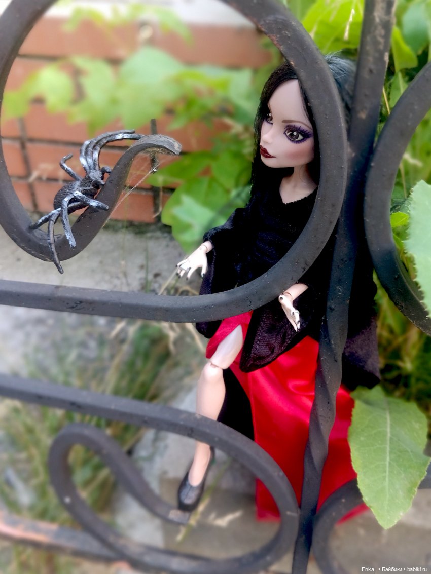 Мортиша и нить судьбы — Куклы Monster High (Монстер Хай) (фото 6)