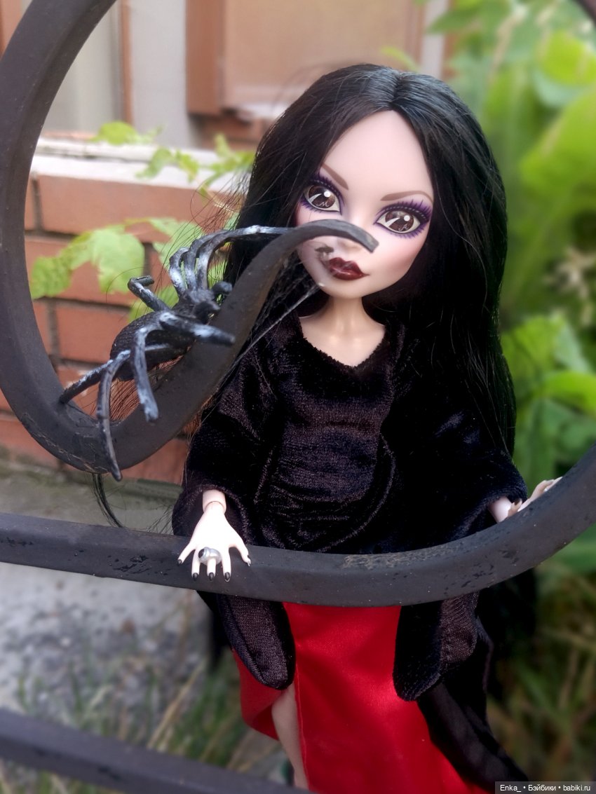 Мортиша и нить судьбы — Куклы Monster High (Монстер Хай) (фото 5)