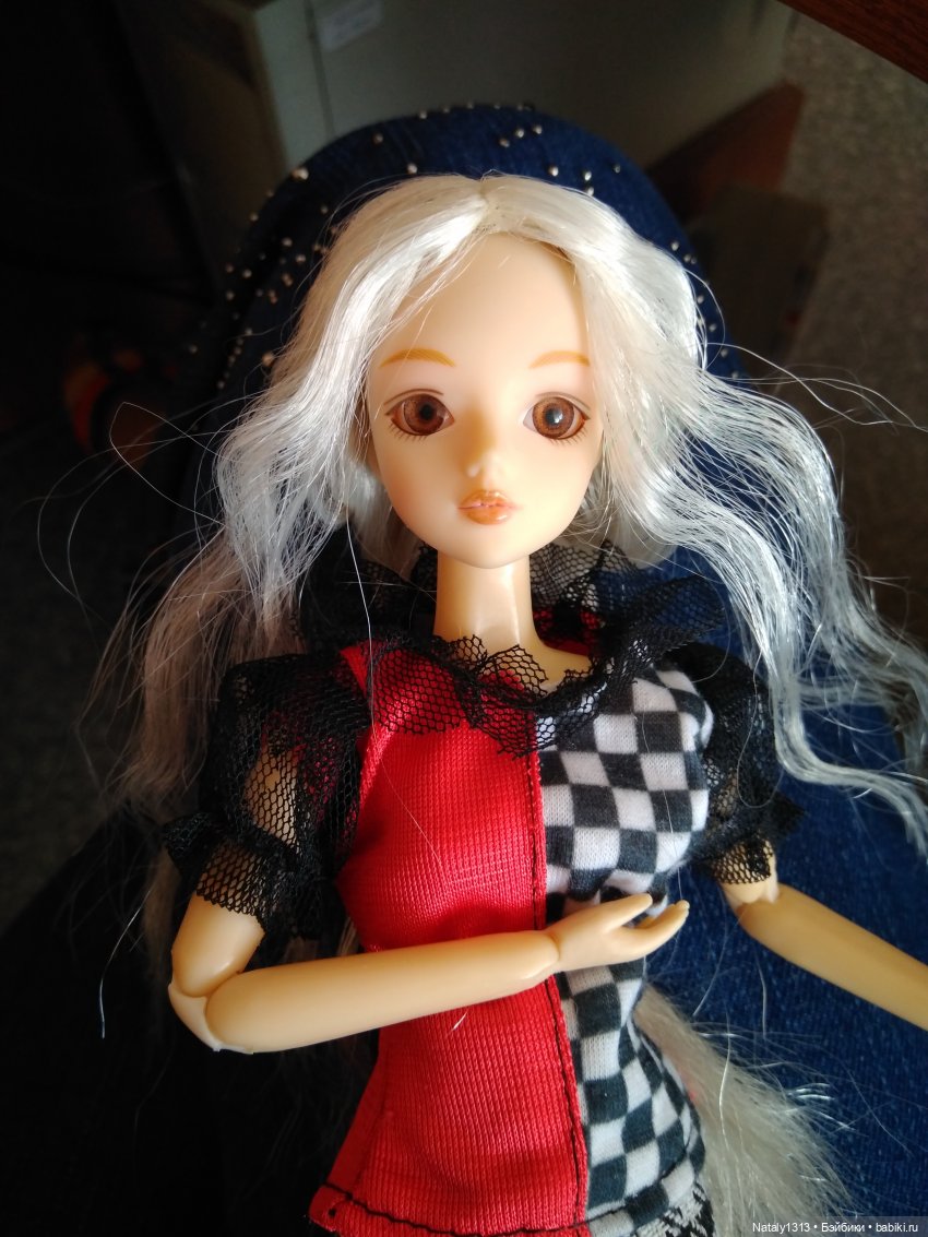 J-Doll'ка на работе — Куклы J