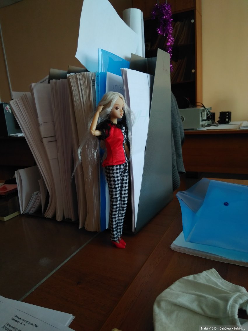 J-Doll'ка на работе — Куклы J