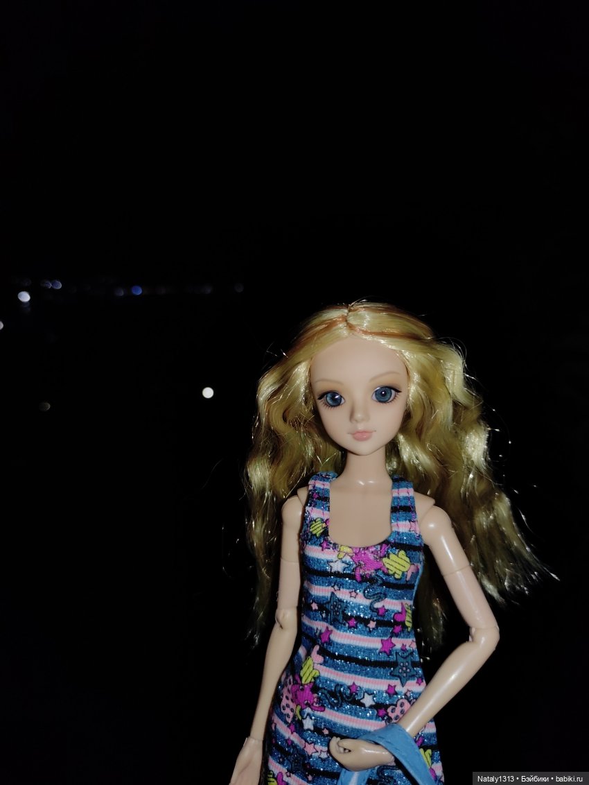 J-Doll и Крым (2021) — Куклы J