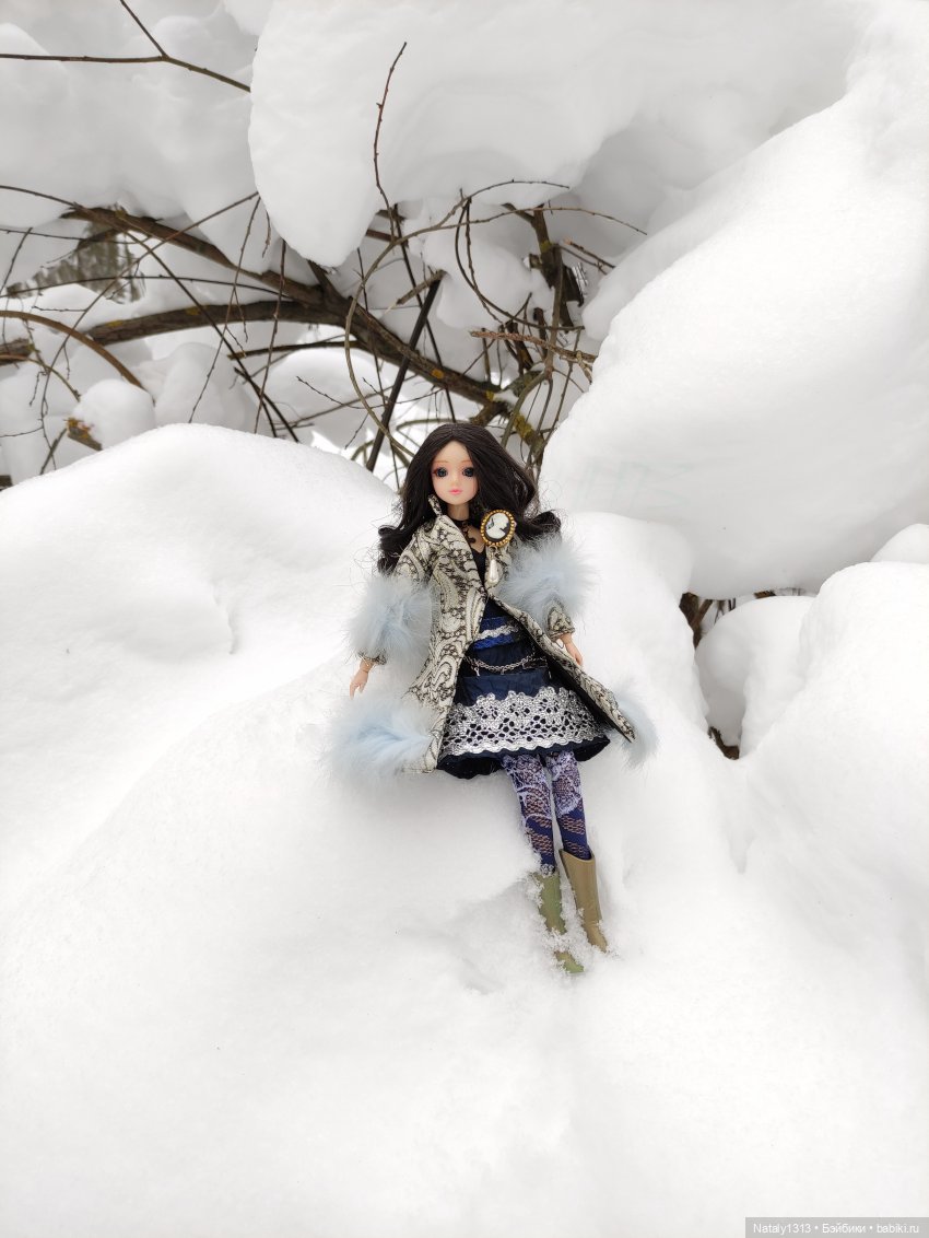 J-Doll и всё ещё зима — Куклы J