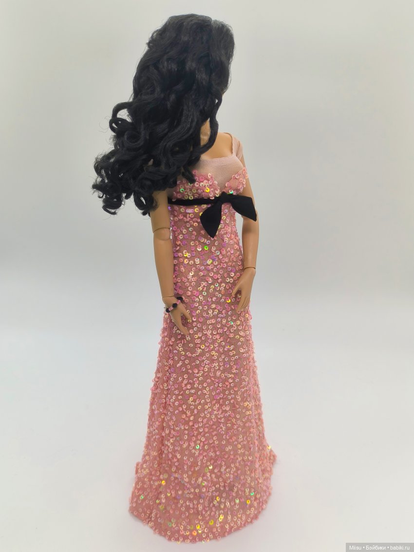 Stella Rose (Raven, Blonde) от Robert Tonner (фото 6)