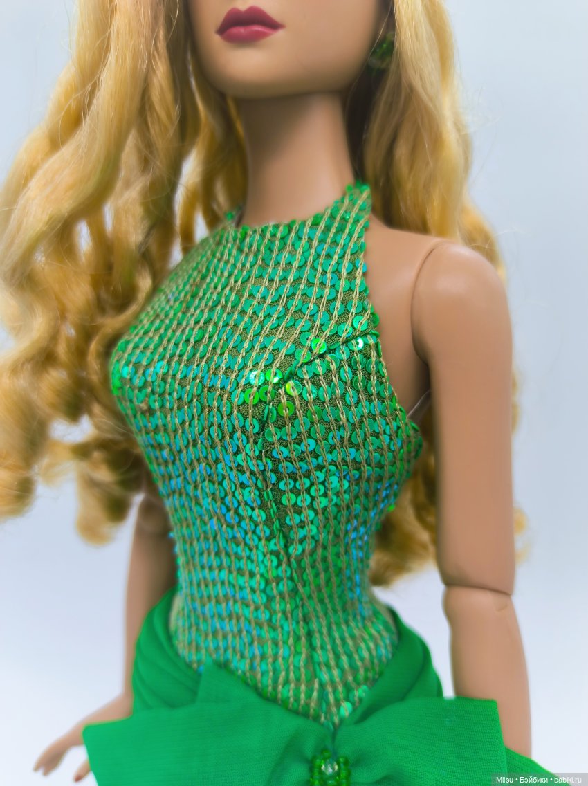 Stella Rose (Raven, Blonde) от Robert Tonner