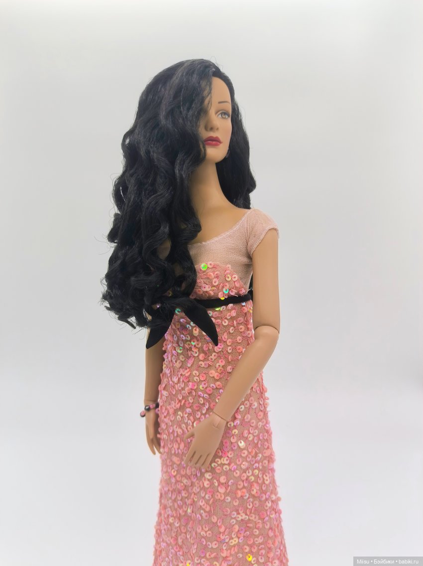 Stella Rose (Raven, Blonde) от Robert Tonner (фото 3)